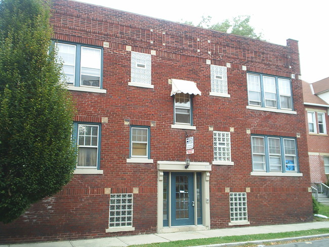 796 Oak St in Columbus, OH - Building Photo - Building Photo