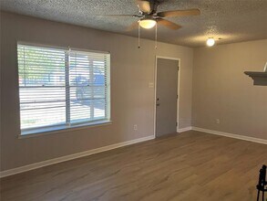 209 Robert St in Aledo, TX - Building Photo - Building Photo