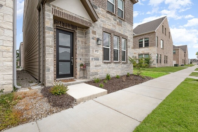 4712 Craymore Rd in Dallas, TX - Building Photo - Building Photo