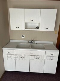 302 W State St photo'