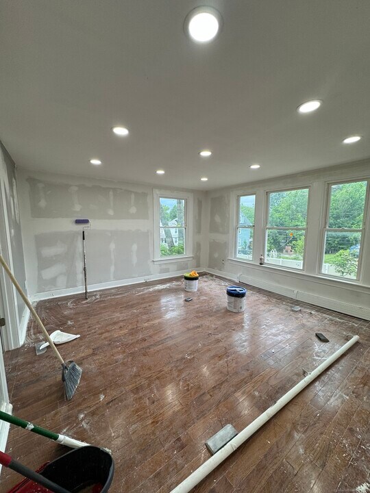 30 Davis St in New Haven, CT - Building Photo