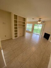 6666 Harbor Town Dr in Houston, TX - Foto de edificio - Building Photo