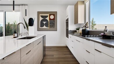 5178 Meraki Ave in Las Vegas, NV - Building Photo - Building Photo