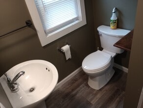 206 E 8th St in Berwick, PA - Foto de edificio - Building Photo