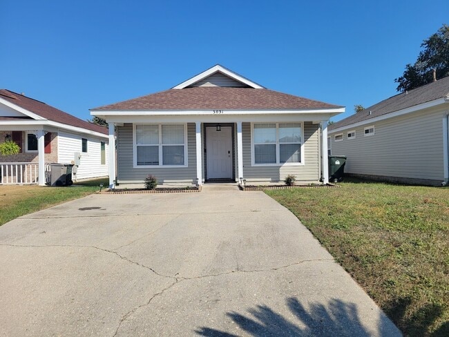 3031 Flintlock Dr in Pensacola, FL - Foto de edificio - Building Photo