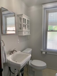 50 E Walnut St photo'