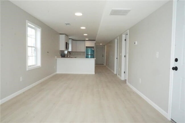 359 Willard Ave in Providence, RI - Building Photo - Building Photo