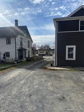 88 Main St in Bloomingburg, NY - Building Photo - Building Photo
