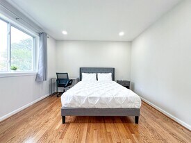 7515 Havelock St, Unit Charming Bedroom in Springfield, VA - Building Photo