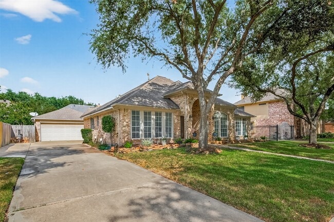 property at 17518 Heartwind Ct