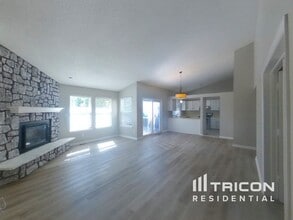 2945 Rolling Wood Loop in Colorado Springs, CO - Building Photo - Building Photo