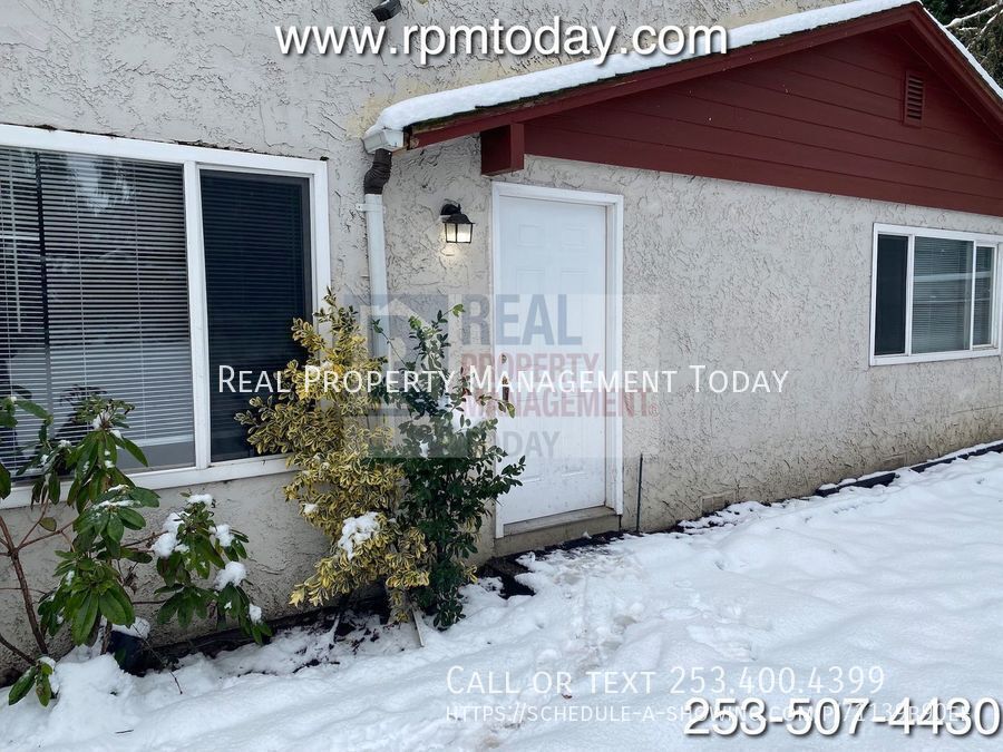 6104 Glen Mary Ln SE in Lacey, WA - Building Photo