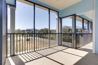 Bahama Bay II Apartments in Davenport, FL - Building Photo - Interior Photo