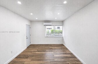 7600 Dickens Ave in Miami Beach, FL - Building Photo - Building Photo