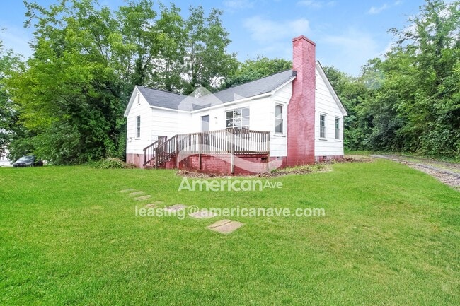 301 Ammons Rd in Spartanburg, SC - Foto de edificio - Building Photo