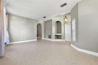 2235 Hillshire Dr in Orlando, FL - Building Photo - Building Photo