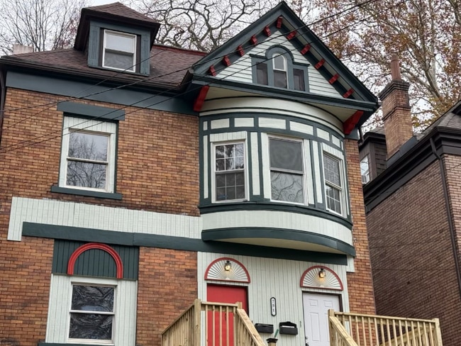 751 Chislett St in Pittsburgh, PA - Building Photo - Building Photo