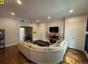 1714 Beacon St, Unit 12-1 in Brookline, MA - Building Photo - Building Photo