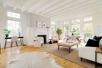 65 Glen Rd in Brookline, MA - Building Photo - Building Photo