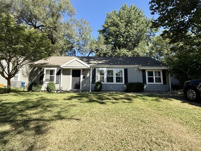 property at 7632 Rainbow Dr