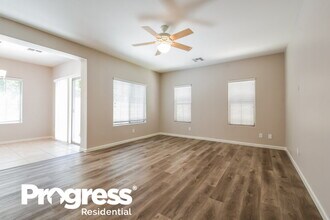 3649 W Bryce Ct in New River, AZ - Foto de edificio - Building Photo