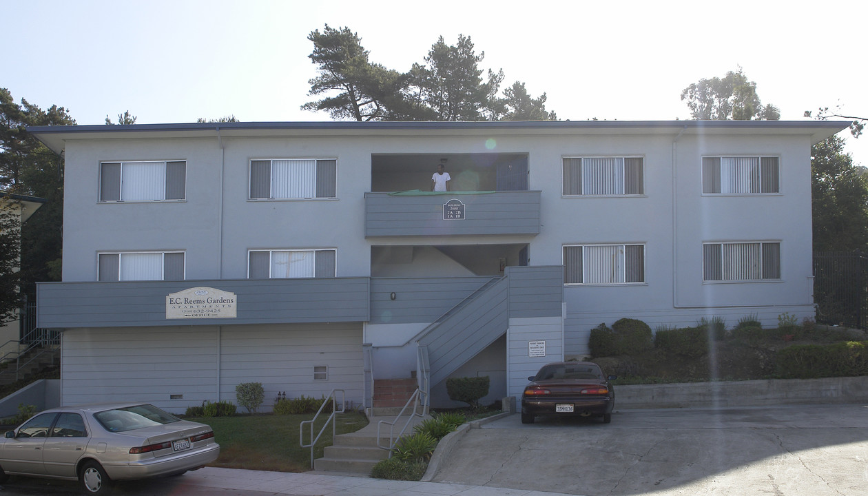 2685 Alvingroom Ct in Oakland, CA - Foto de edificio