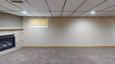 1103 E Indiana Ave in Bismarck, ND - Building Photo - Building Photo