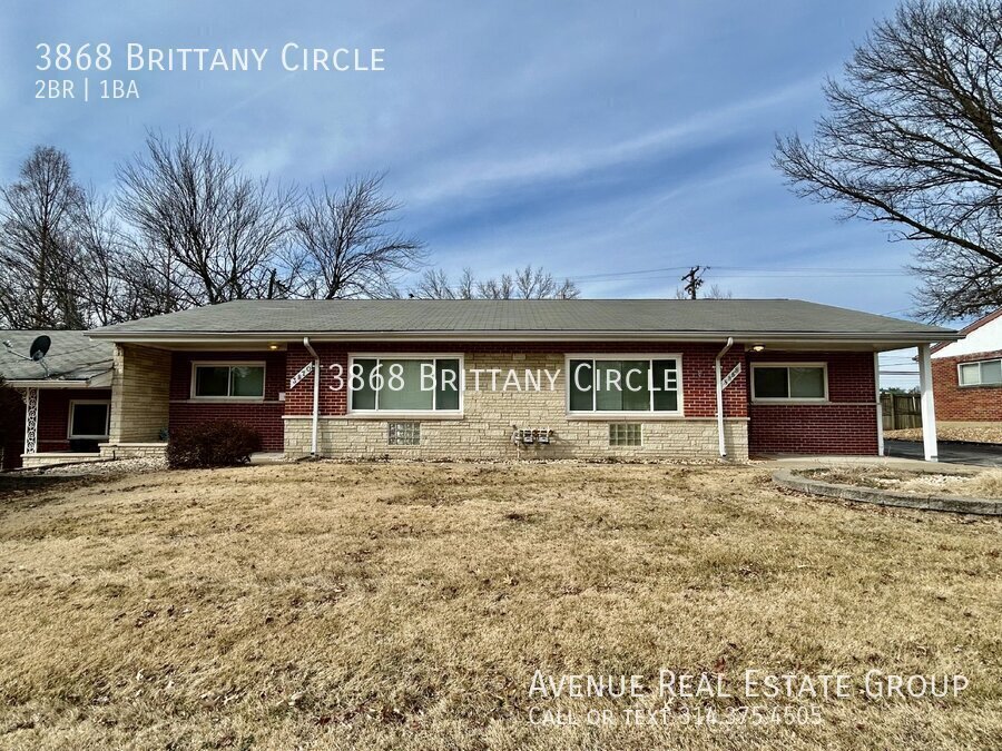 3868 Brittany Cir in Bridgeton, MO - Building Photo