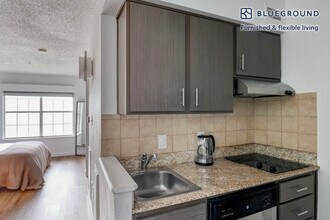 10001 N Capital of Texas Hwy in Austin, TX - Building Photo - Building Photo