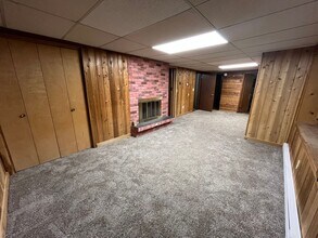 4810 Crosley Ave in Duluth, MN - Building Photo - Building Photo