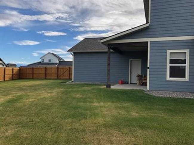 property at 1304 Ingomar Blvd