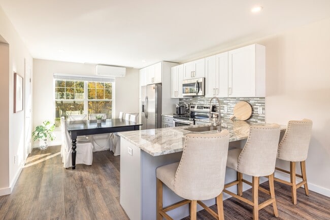 property at 94 N Bridebrook Rd