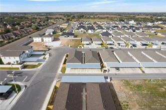 804 N Woodson Ave in Edinburg, TX - Building Photo - Building Photo