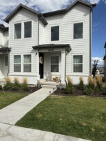 13933 Canaan Peak Dr in Herriman, UT - Building Photo