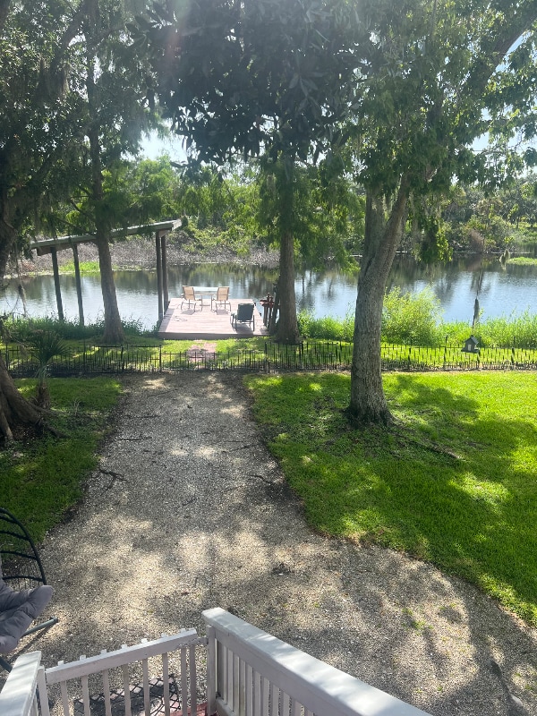 property at 6616 Lincoln Rd