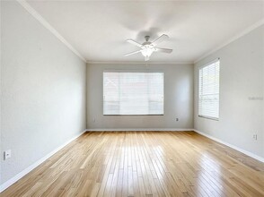 9162 Lake Chase Island Way in Tampa, FL - Building Photo - Building Photo