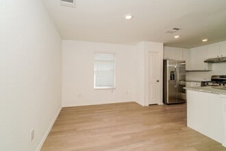 359 Ambush Ridge in San Antonio, TX - Foto de edificio - Building Photo