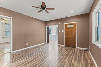 9577 Crawford St in Knightsville, IN - Building Photo - Building Photo