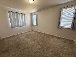 9435 Sea Cliff Way in Elk Grove, CA - Building Photo - Building Photo