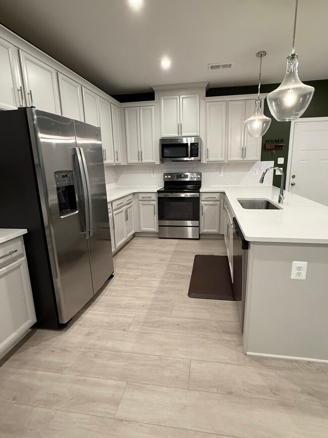 803 Haversack Hunt Way, Unit #A in Glen Allen, VA - Foto de edificio - Building Photo