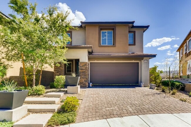 property at 12405 Harbor Isle Ave