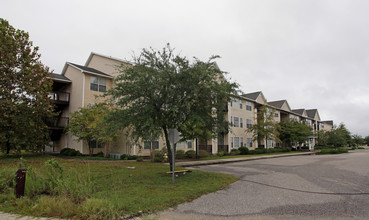 Osprey Place in North Charleston, SC - Building Photo - Building Photo