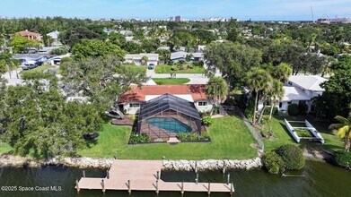 778 Nassau Rd in Cocoa Beach, FL - Foto de edificio - Building Photo