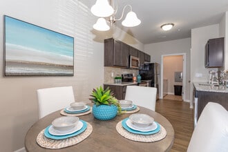 Harrington Square in Leland, NC - Building Photo - Interior Photo