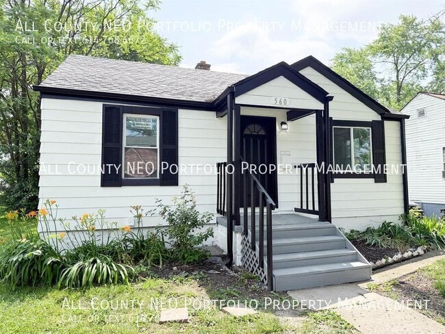 property at 560 Trevitt St