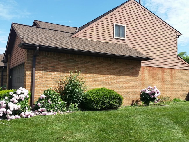 property at 3898 Old Creek Rd