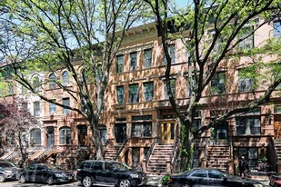 525 W 148th St in New York, NY - Building Photo