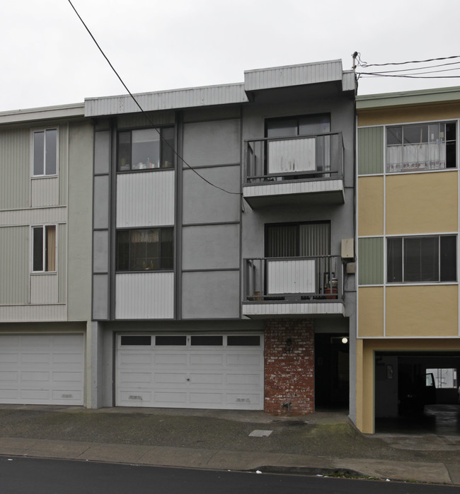 341 88th St in Daly City, CA - Building Photo - Building Photo