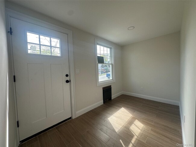 1 Alvin St in Glen Cove, NY - Building Photo - Building Photo