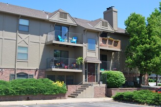 Winston Place - 3108 Winston Place in Manhattan, KS - Foto de edificio - Building Photo